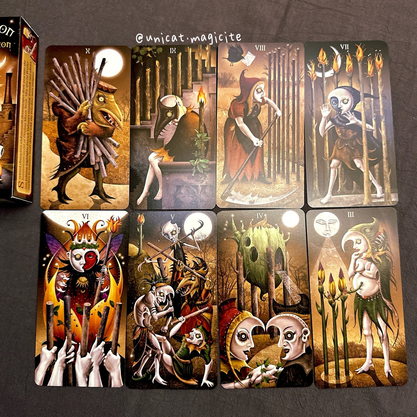 🌛Deviant Moon Tarot Borderless Edition