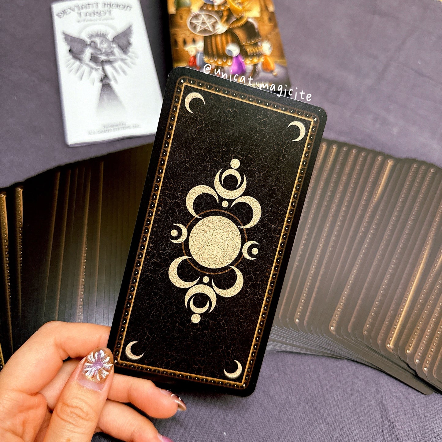 🌛Deviant Moon Tarot Borderless Edition