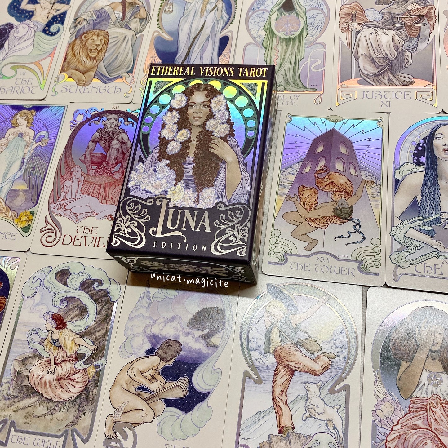 Ethereal Visions Tarot: Luna Edition