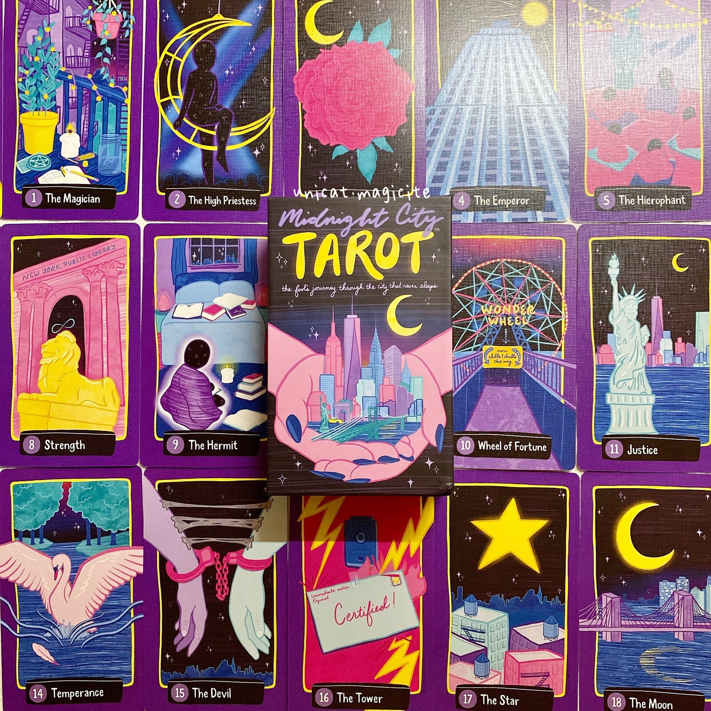 🌃Midnight City Tarot Deck