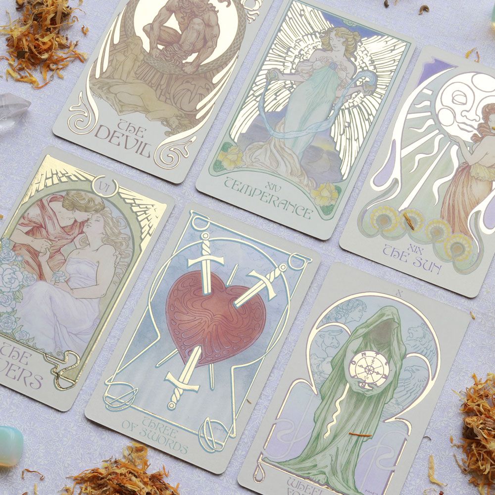 Ethereal Visions : An Illuminated Tarot Deck